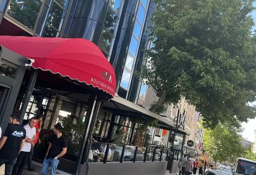 هتل Nira Boutique