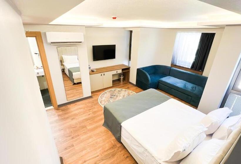 هتل Nira Boutique