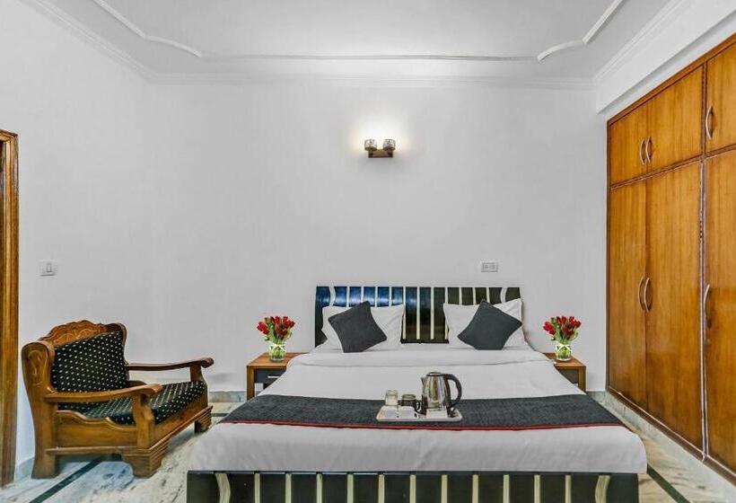 호텔 Townhouse 1071  Metro Inn Residency