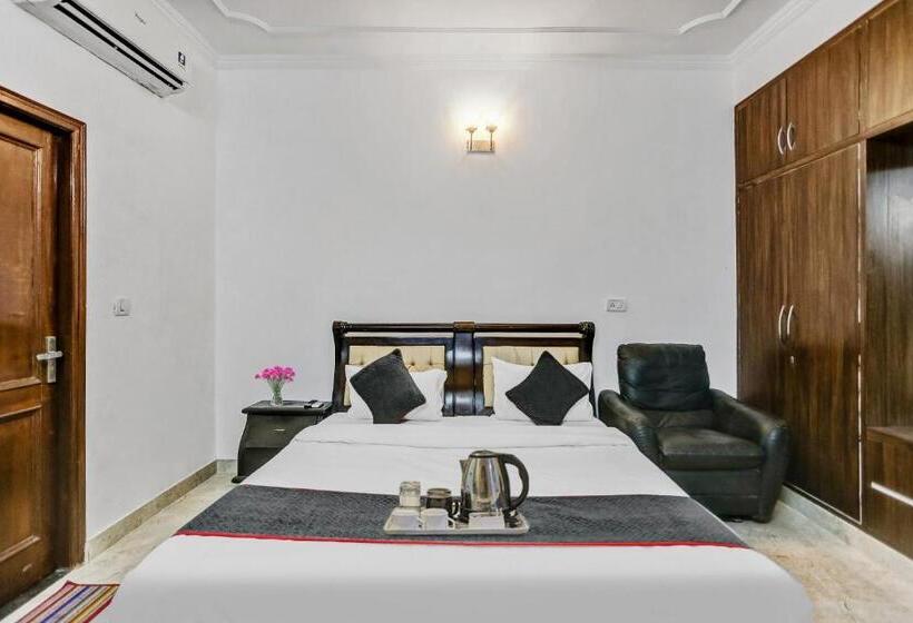 호텔 Townhouse 1071  Metro Inn Residency