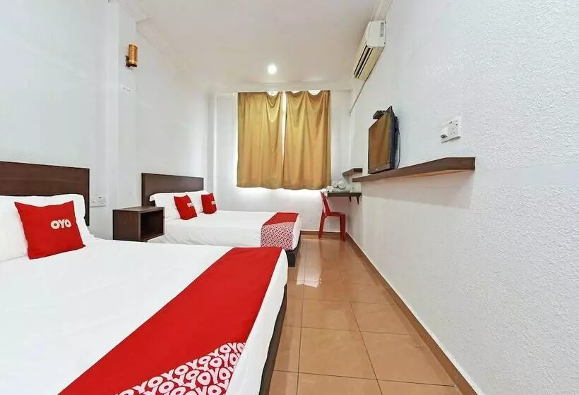 Oyo 90559 Ummul Motel C Mart