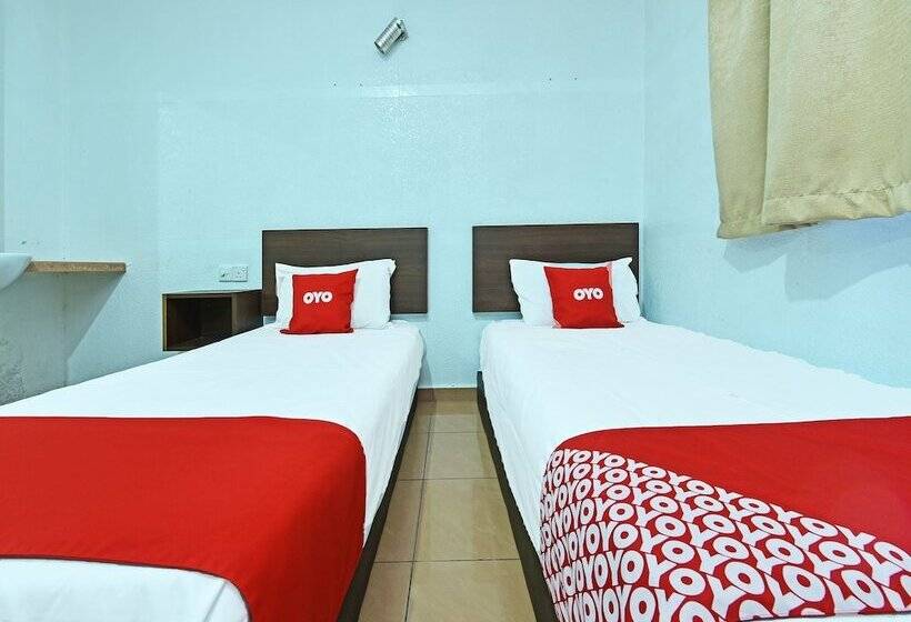 Oyo 90559 Ummul Motel C Mart