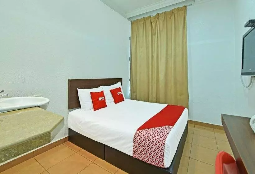 Oyo 90559 Ummul Motel C Mart