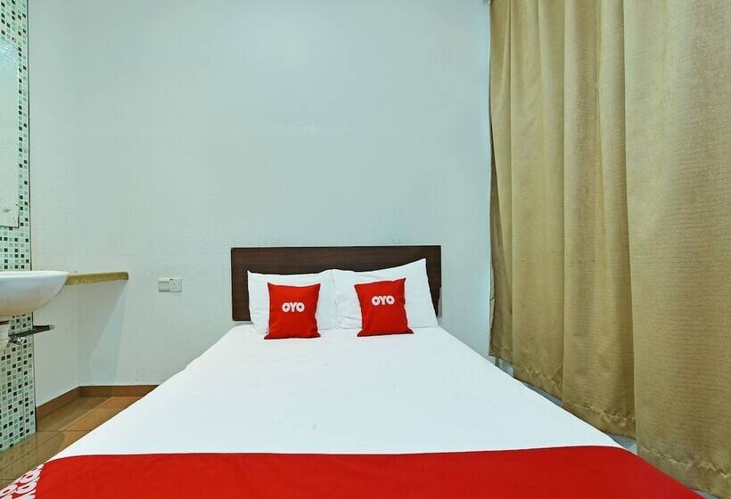 Oyo 90559 Ummul Motel C Mart