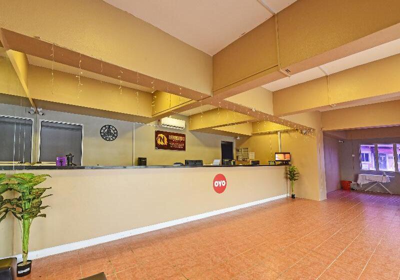 Oyo 90559 Ummul Motel C Mart