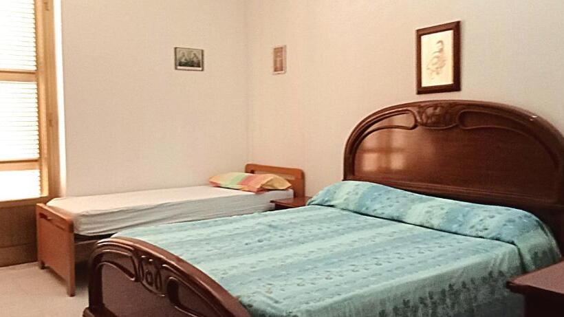 פנסיון Villa Capozza Maria Greca