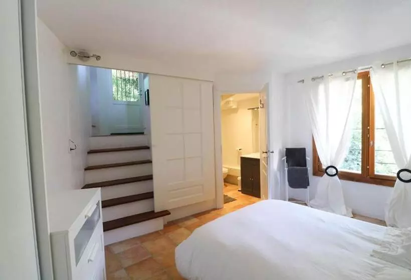 ベッドアンドブレックファースト Marie à Callas