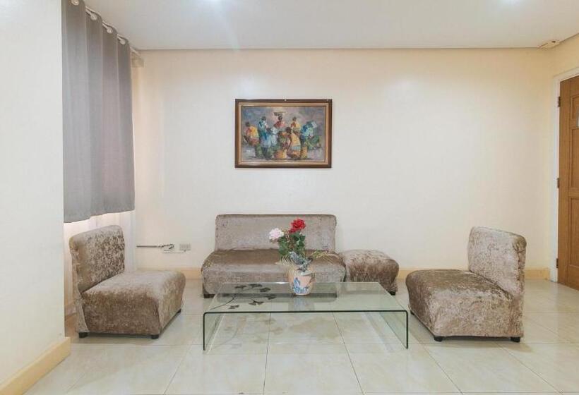 Hotell 153 Silverio Suites Paranaque City