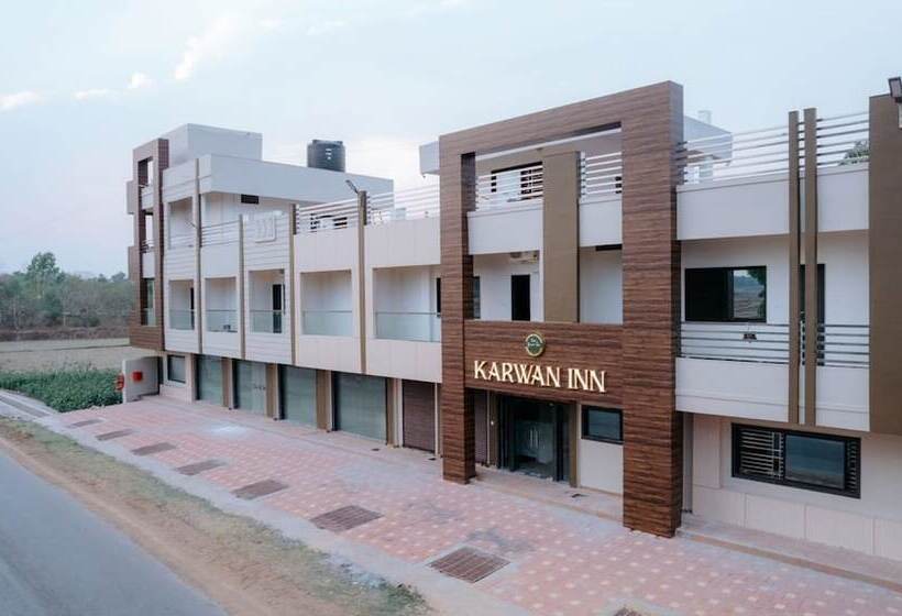 Hotelli Bajaj S Karwan Inn