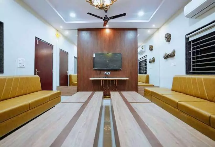 Hotelli Bajaj S Karwan Inn