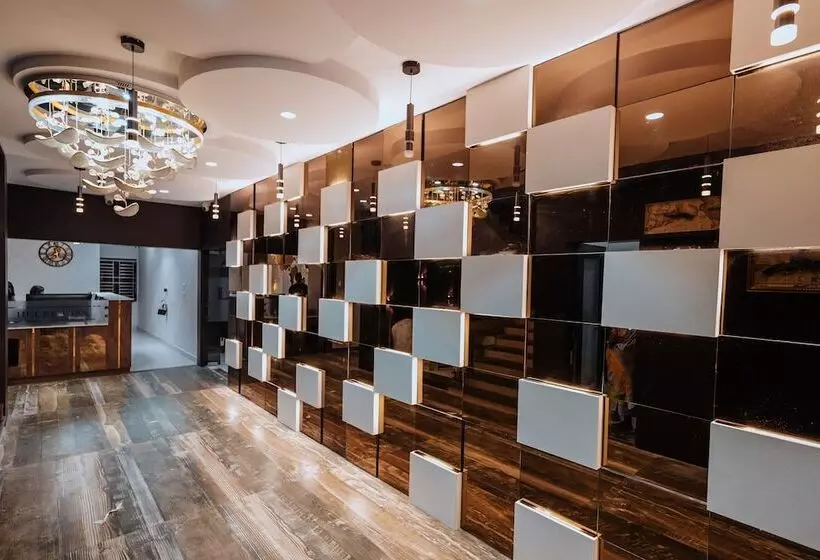 Hotelli Bajaj S Karwan Inn