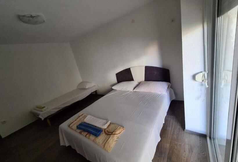 هتل کپسول M2 Sobe