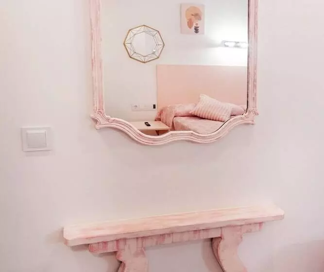 Отель Clopy Rocamar