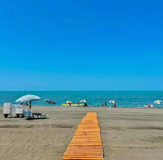 هتل Sea Line