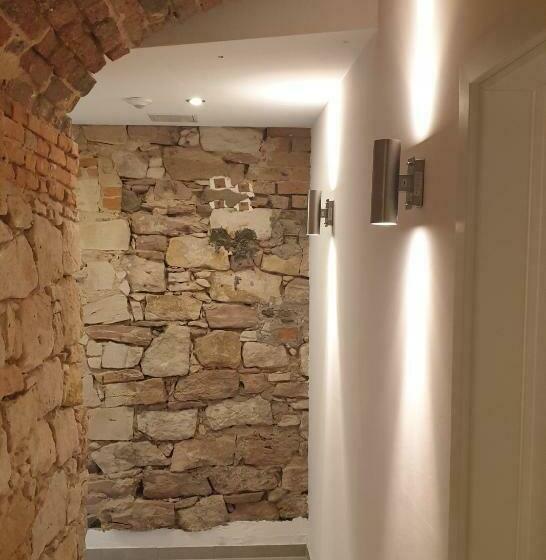 Apartments & Möblierte Zimmer In Kahl Am Main, Kontaktloser Self Check In, W Lan, Schreibtisch, Dusc