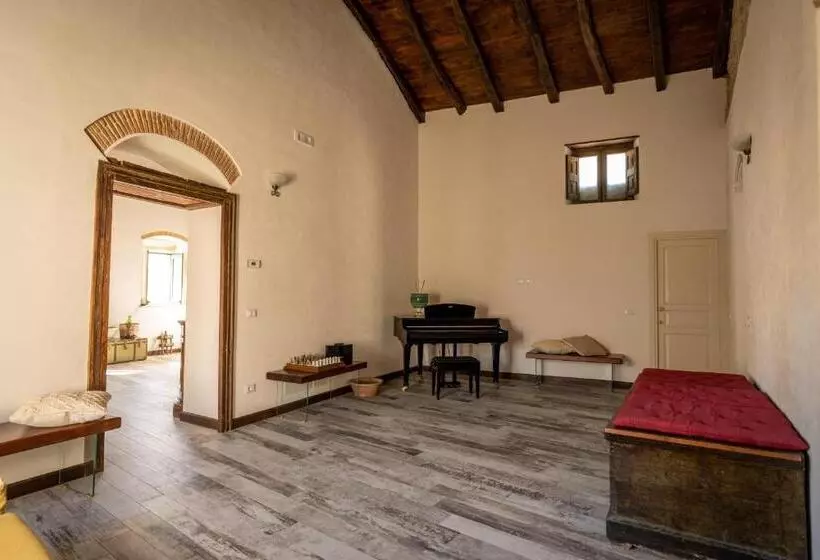 تختخواب و صبحانه Palazzo Restifa Bnb