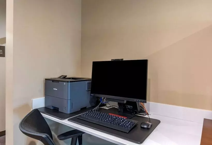 ホテル Comfort Inn & Suites