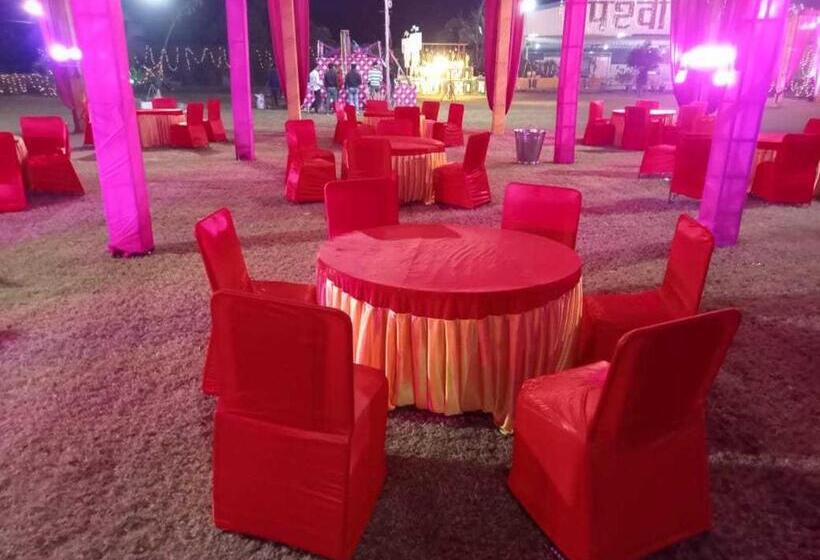 ホテル Spot On Prithvi Garden