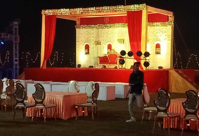 ホテル Spot On Prithvi Garden