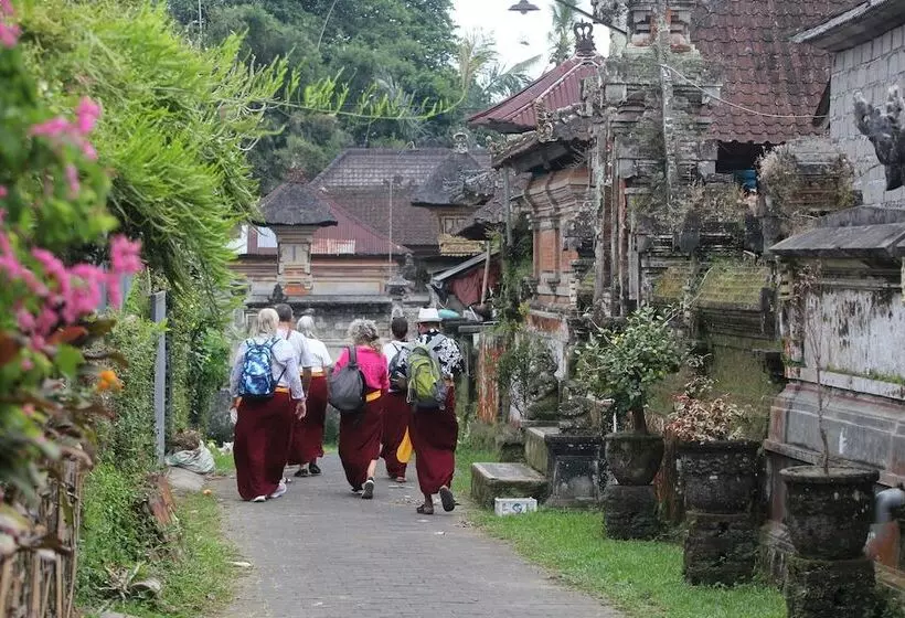 هتل Tanta Escape By Pramana Villas
