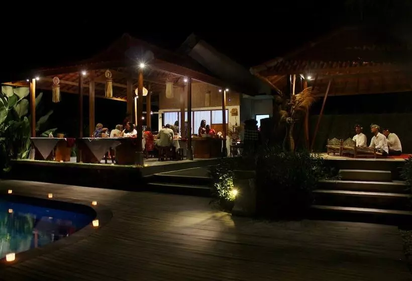 هتل Tanta Escape By Pramana Villas