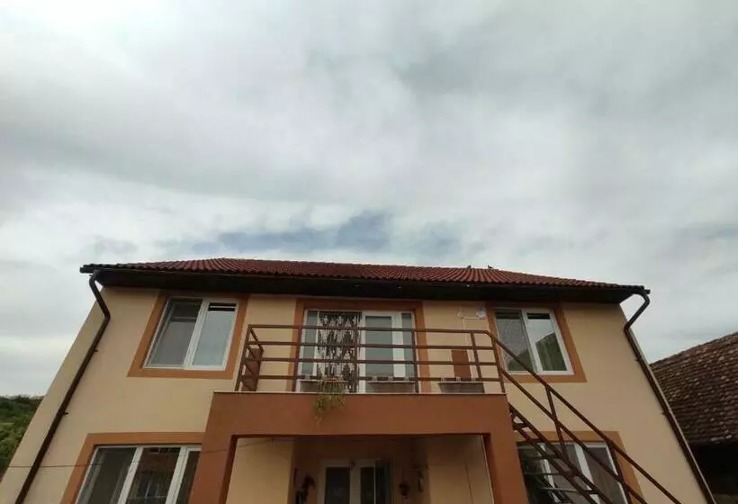 ペンション Casa Dugălie
