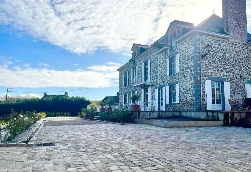 Aamiaismajoitus (B&B) Domaine Les Jardins Darsene