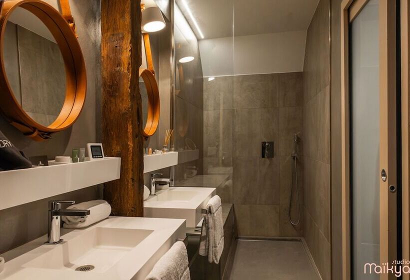 בית מלון כפרי Ezia