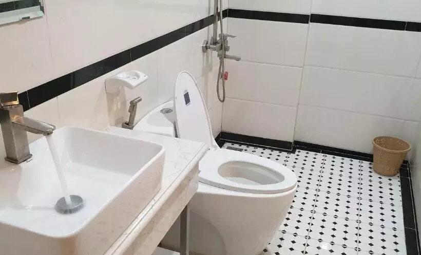 Golden Rose Premium Hotel Hanoi