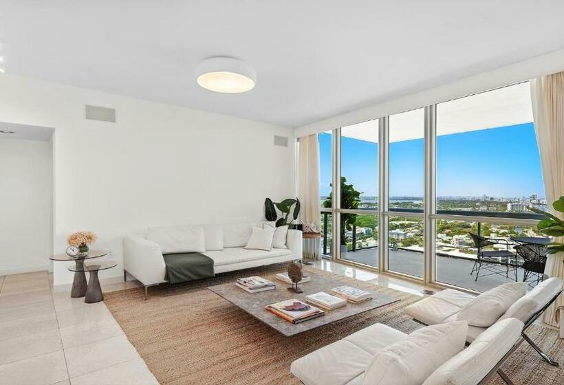 Oceanview Private Penthouse Condo At The Setai 3903