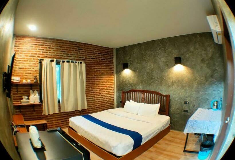 Pensionat บ้านพักเรือนแก้ว แม่สรวย