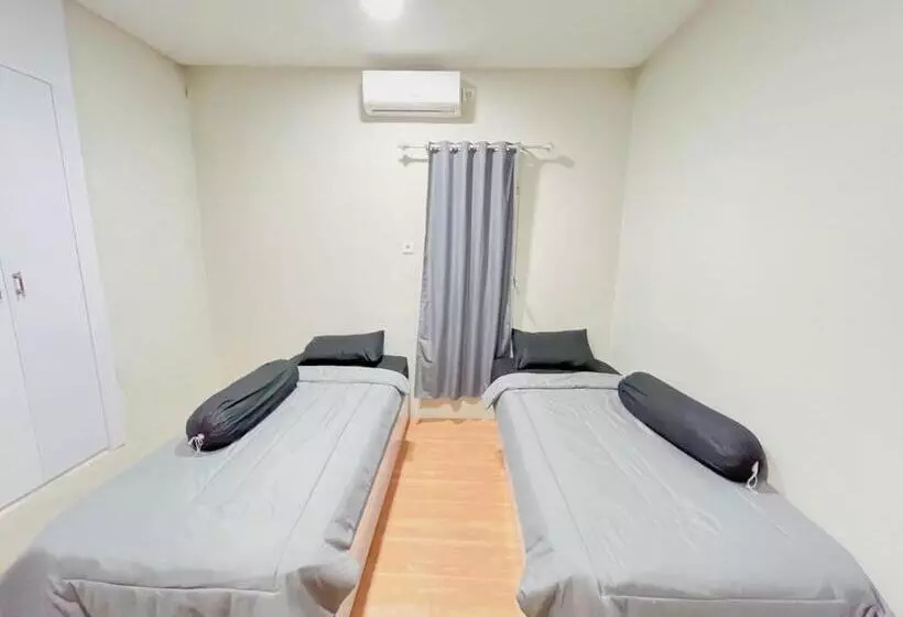 ペンション Azalea Guest House Syariah Tanjung Tabalong