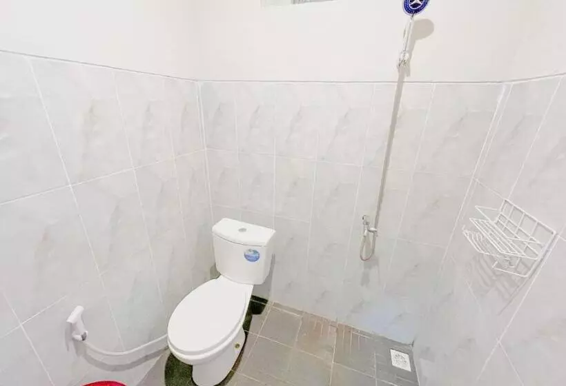 ペンション Azalea Guest House Syariah Tanjung Tabalong