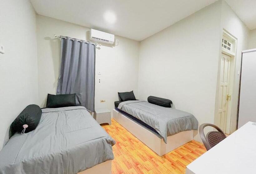 Pensjonat Azalea Guest House Syariah Tanjung Tabalong