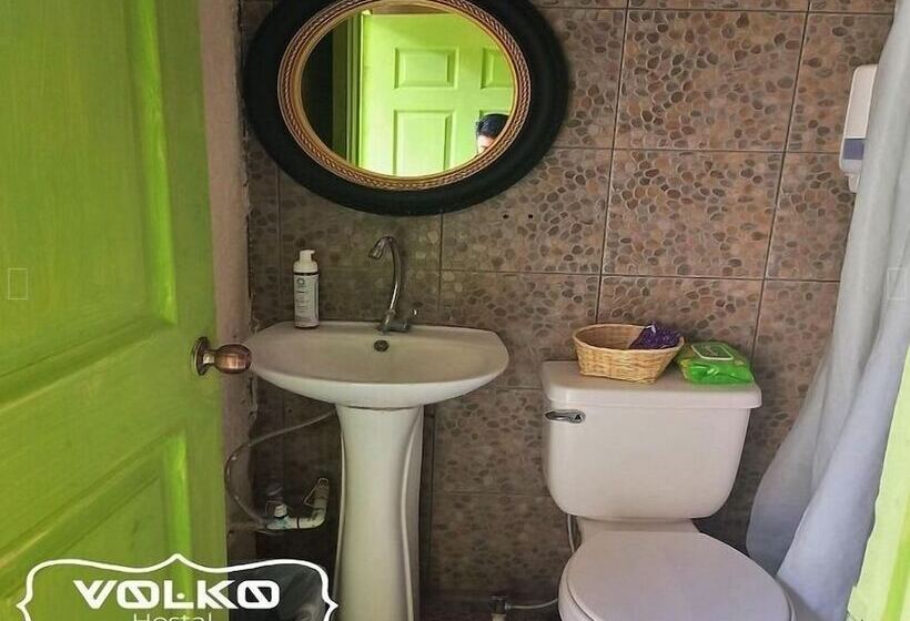 پانسیون Volko Party Hostel