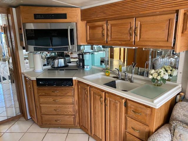 Pension Zion Rv Stone Pool Inn, Pets Stay Free, Fenced In Yard, Relaxing Waterfall!