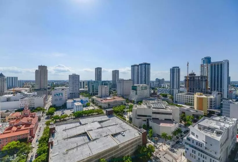 Wonderful 1 Br Apartment With At Downtown Miami