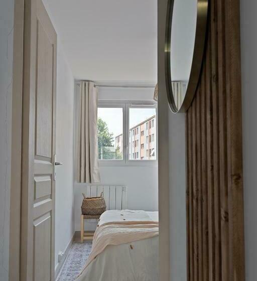 Appartement Spacieux 1 Chambre Parking Gratuit