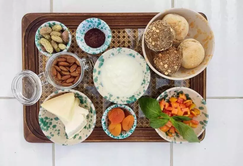 Aamiaismajoitus (B&B) Nostos Casale