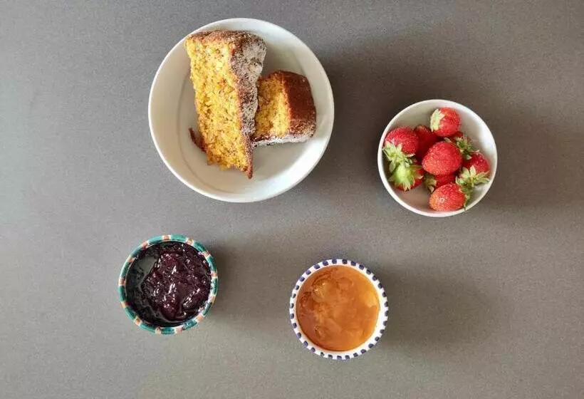 Aamiaismajoitus (B&B) Nostos Casale