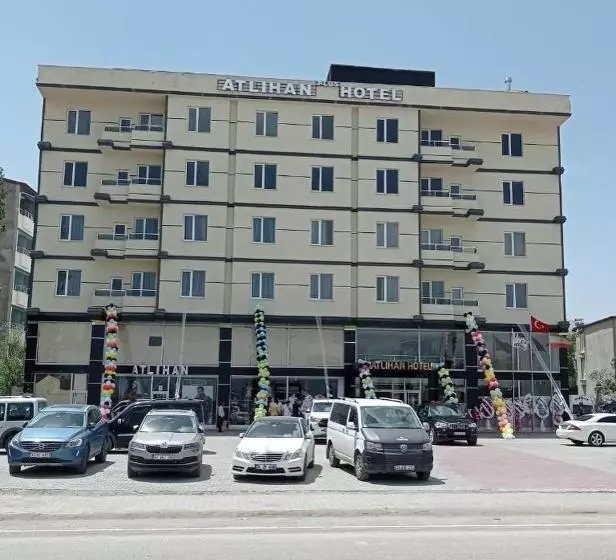 ホテル Atlihan Plus