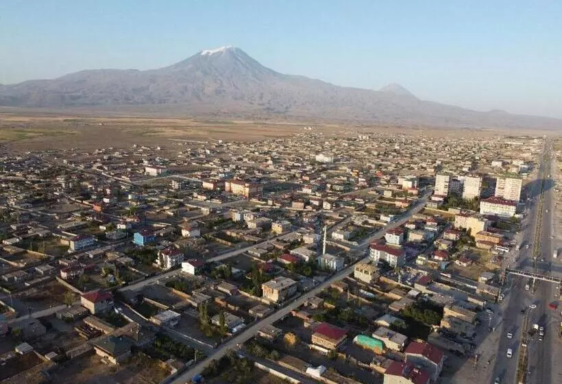 ホテル Atlihan Plus