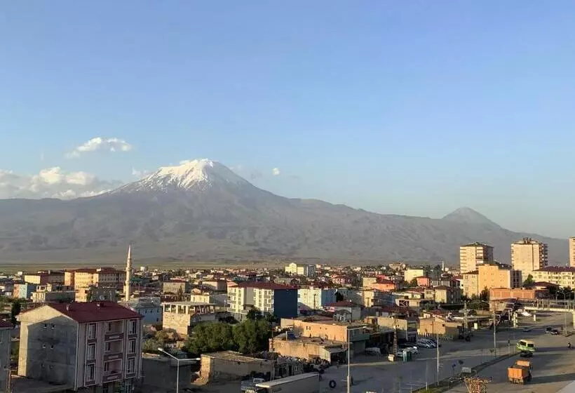 ホテル Atlihan Plus