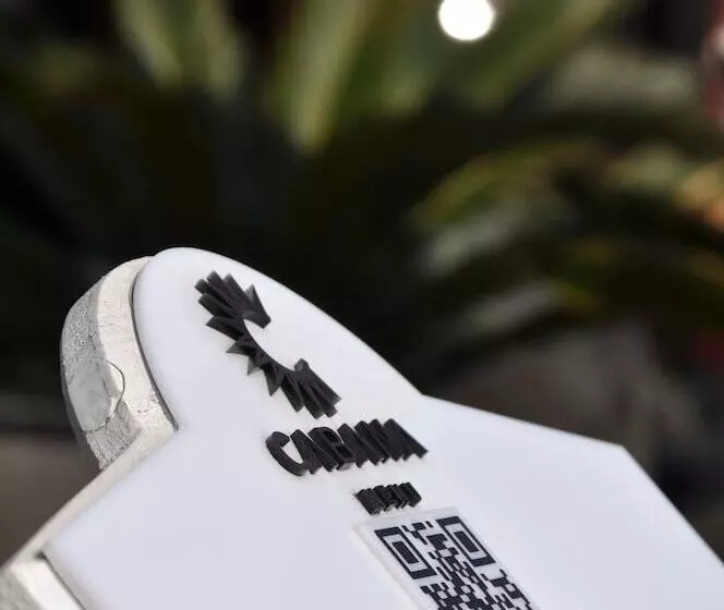 Cabana Boutique Hotel & Cafe