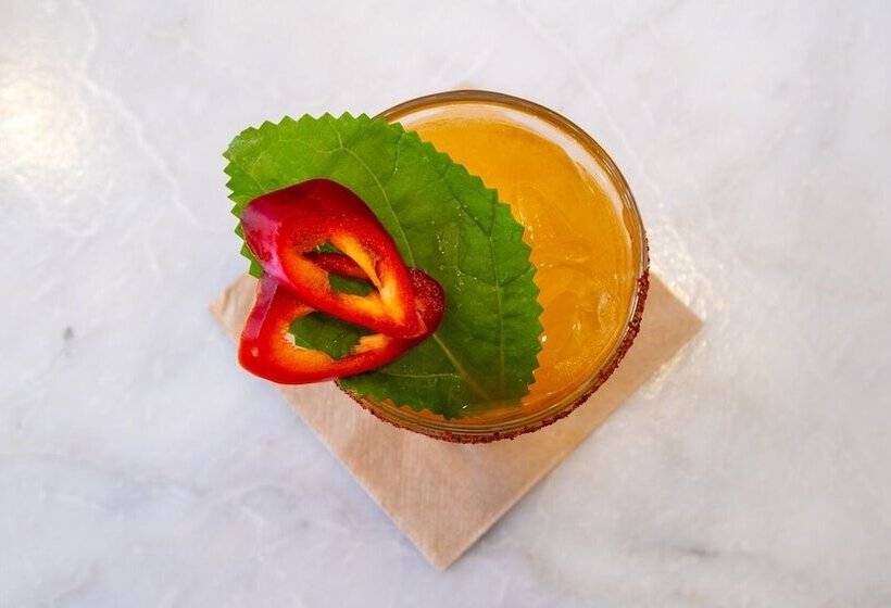 Cabana Boutique Hotel & Cafe