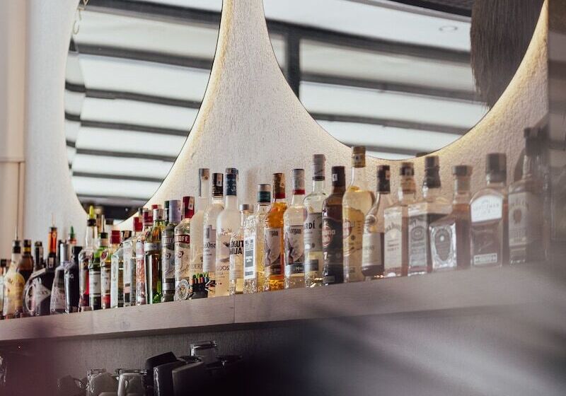 Cabana Boutique Hotel & Cafe