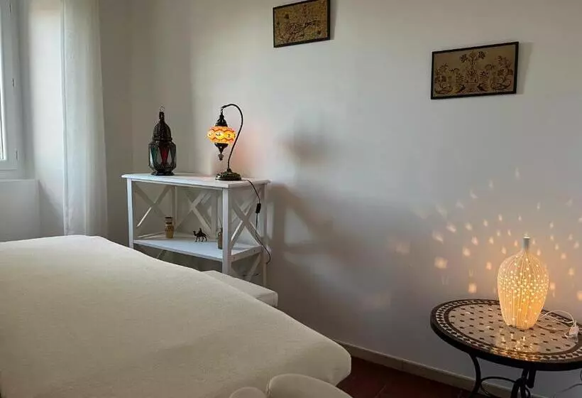 ペンション Les Dames De Saint Florent