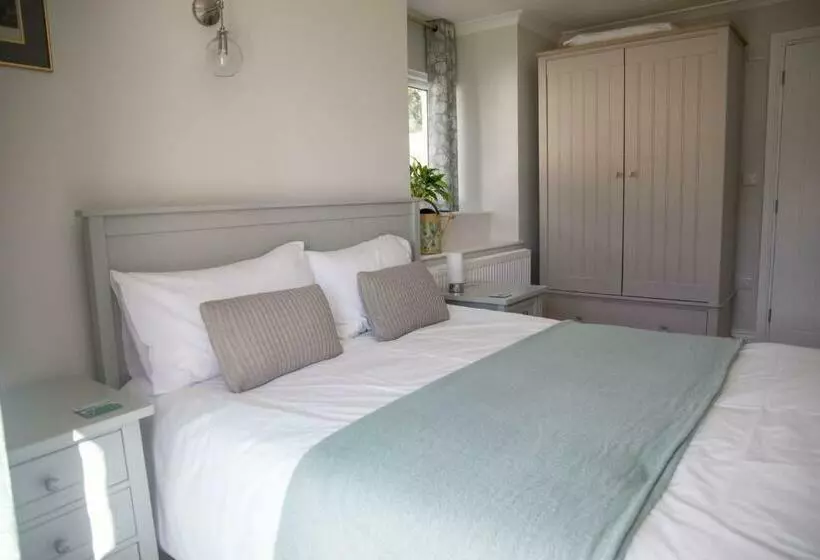 Tresithick Vean Bed And Breakfast