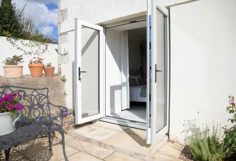 Tresithick Vean Bed And Breakfast