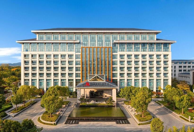 אתר נופש Wuxi Marriott Hotel Lihu Lake